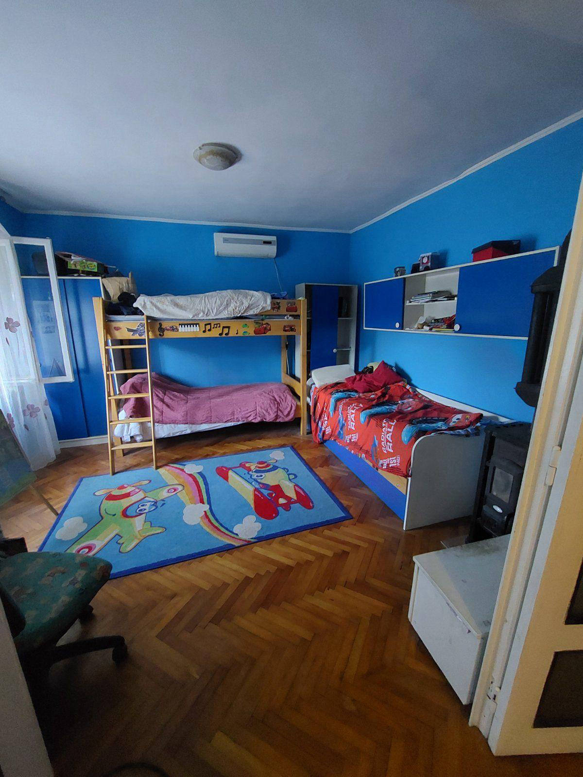 Дом, 968 м², 101 000$ — FAKTOR